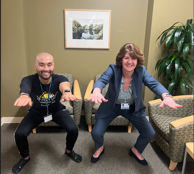 Bodyweight Squat With Forward Reach